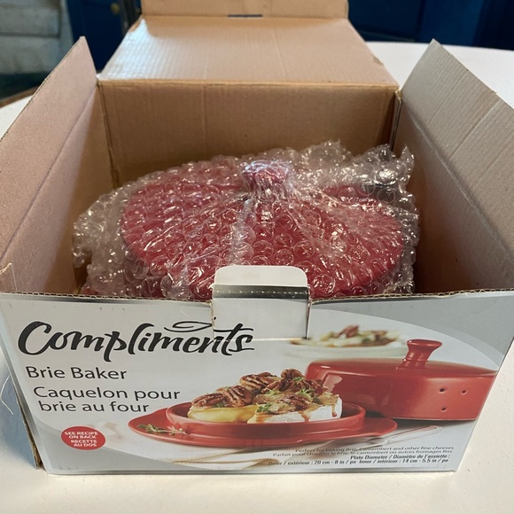 Compliments Other - NEW IN BOX COMPLEMENTS Red Brie Baker w/Lid and Original Wrapping Plate and Top